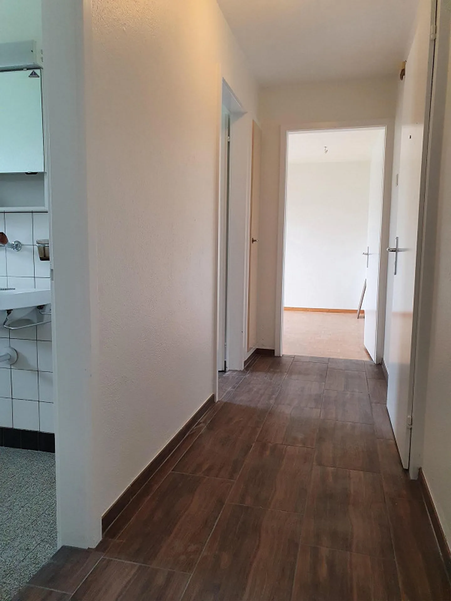 Cozy 2.5-room apartment on the raised ground floor - Photo 6 of 7