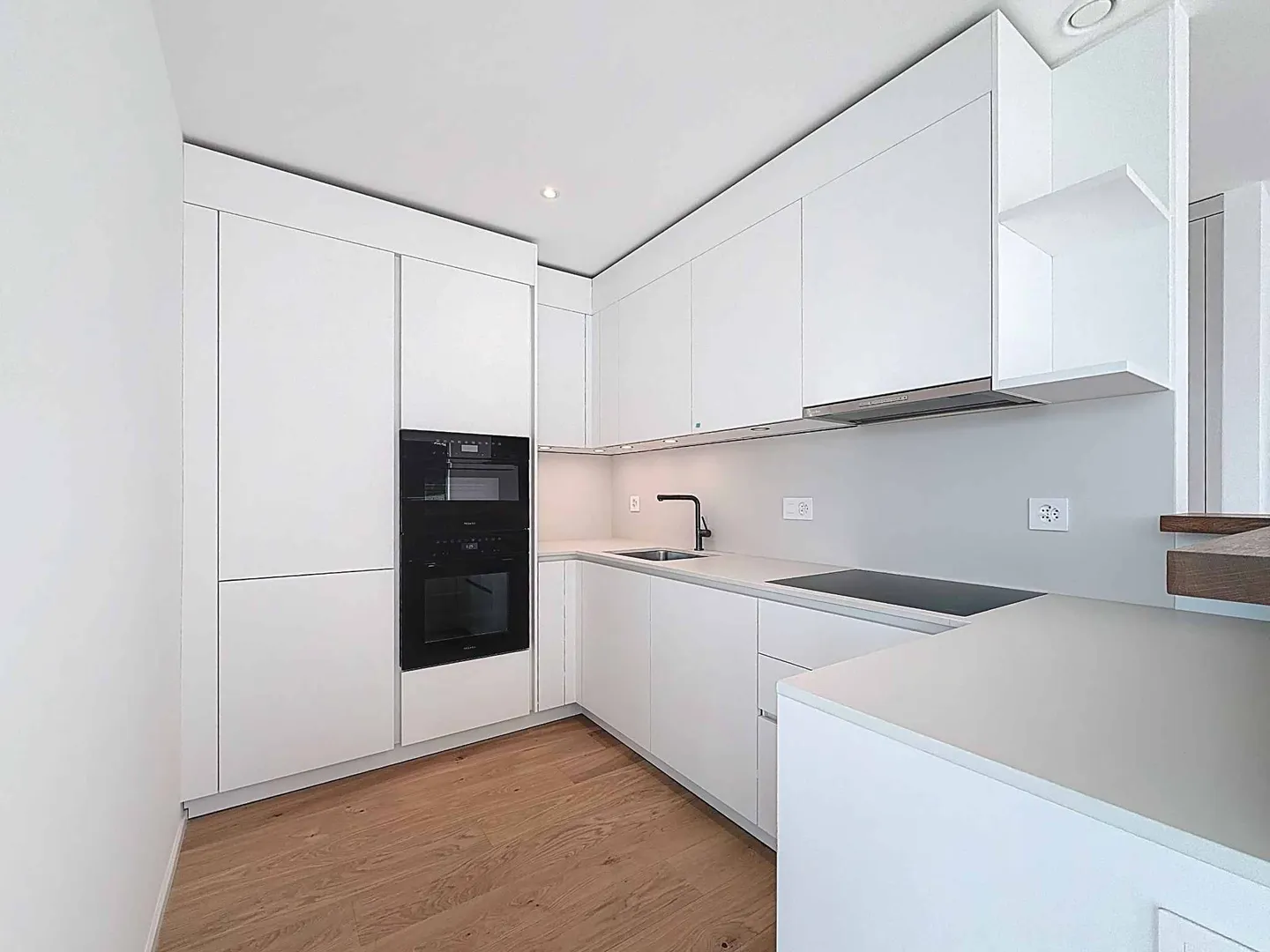 Appartamento in vendita - Foto 5 di 12