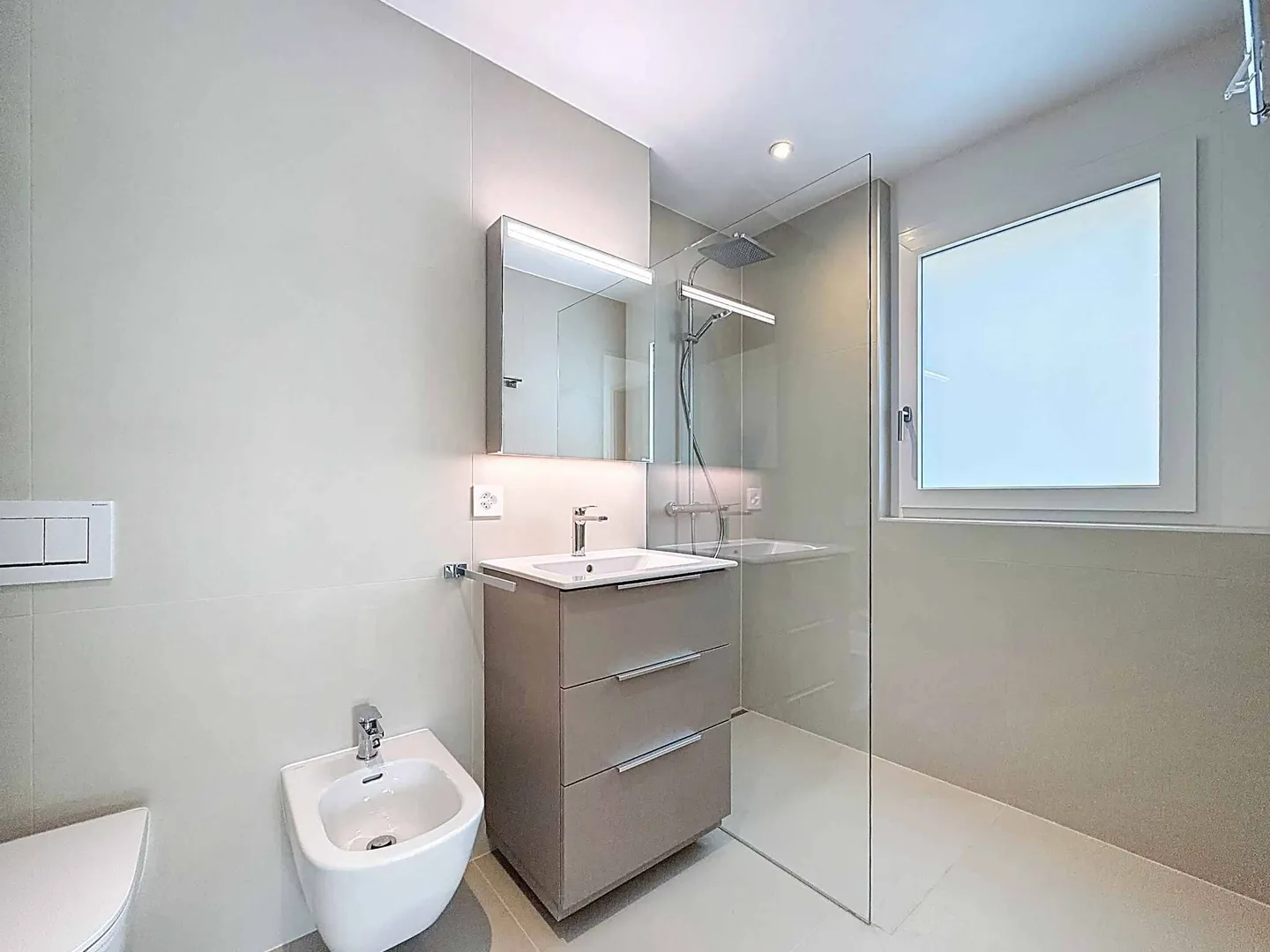 Appartamento in vendita - Foto 10 di 12