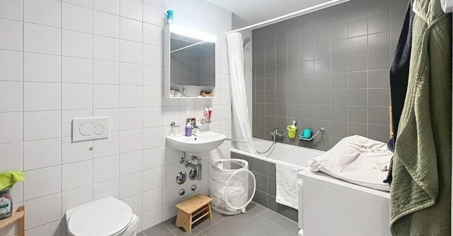 Schöne 3,5-Zimmer-Wohnung im 2. Stock in Epalinges - Foto 8 von 9