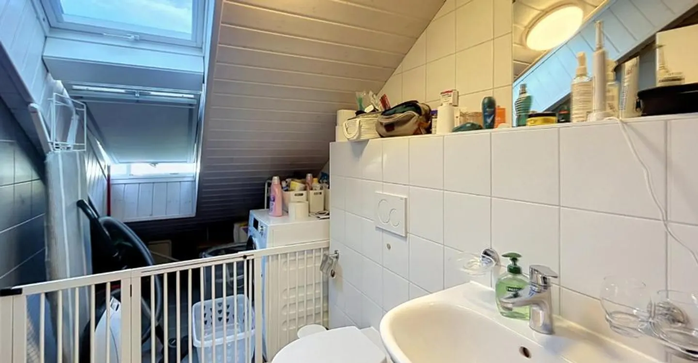 Schöne 3,5-Zimmer-Wohnung im 2. Stock in Epalinges - Foto 9 von 9
