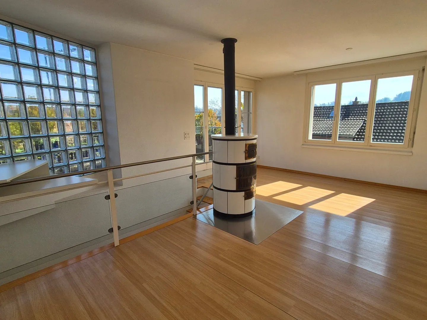 Appartamento attico su due livelli con terrazza di 36 m2 - Foto 4 di 8