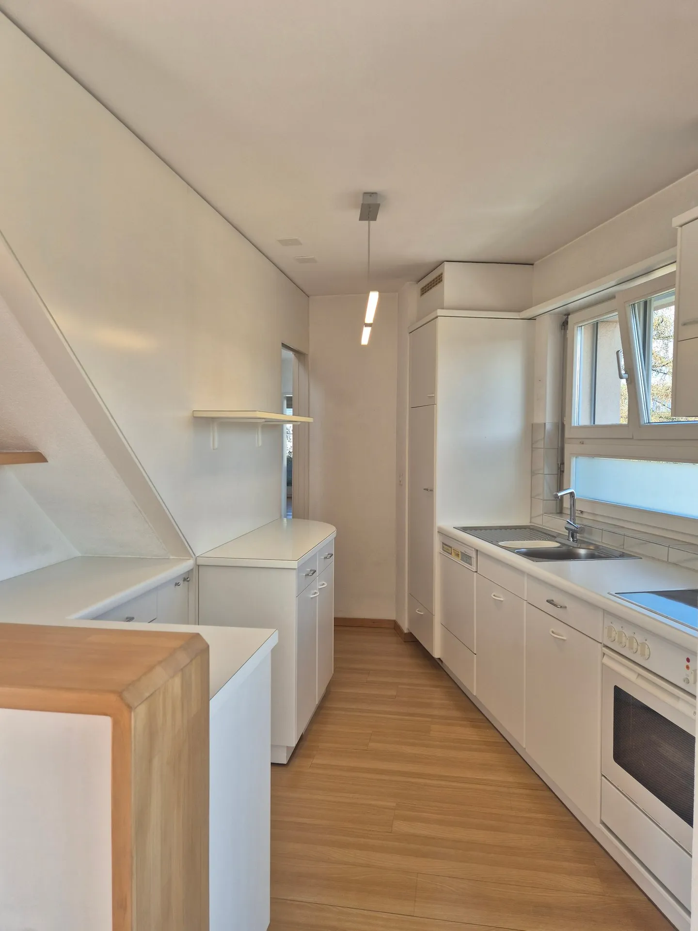 Appartamento attico su due livelli con terrazza di 36 m2 - Foto 6 di 8