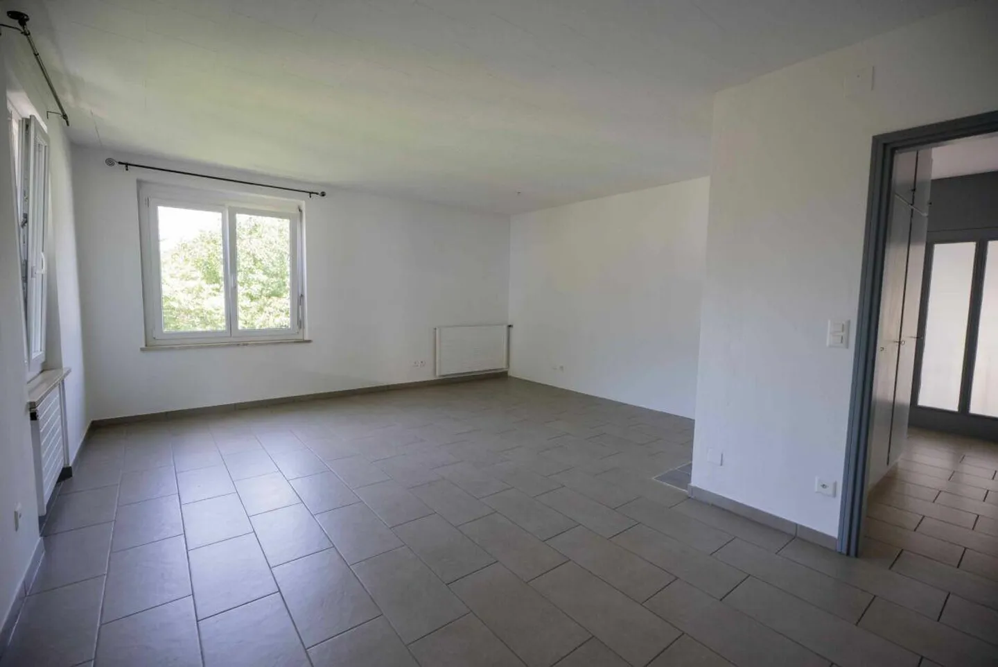 Vendiamo interessante casa a Camorino - Foto 14 di 16