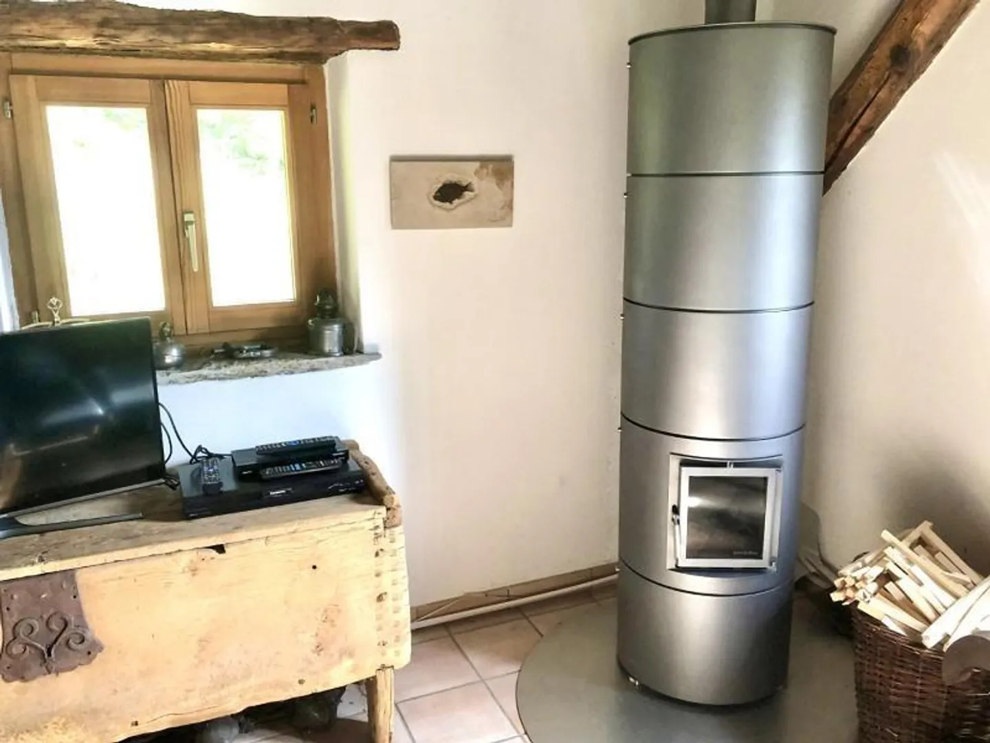 Rustico 4 1/2 locali in posizione isolata, molto soleggiato, vista tranquilla - Foto 4 di 27