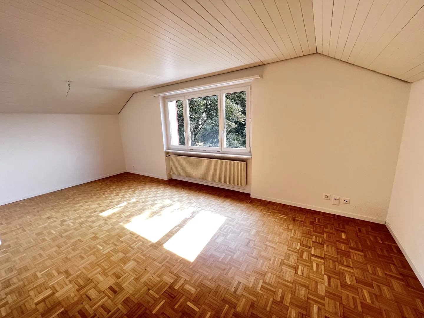 Appartement sous les combles de 2 1/2 pièces - Photo 4 sur 7