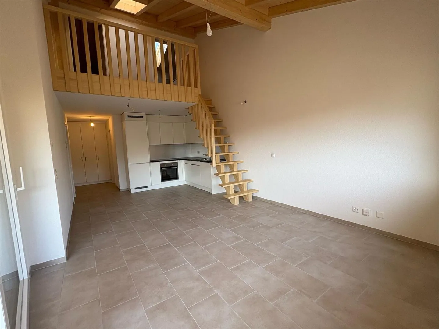 New 3.5-room duplex penthouse! - Photo 1 of 9
