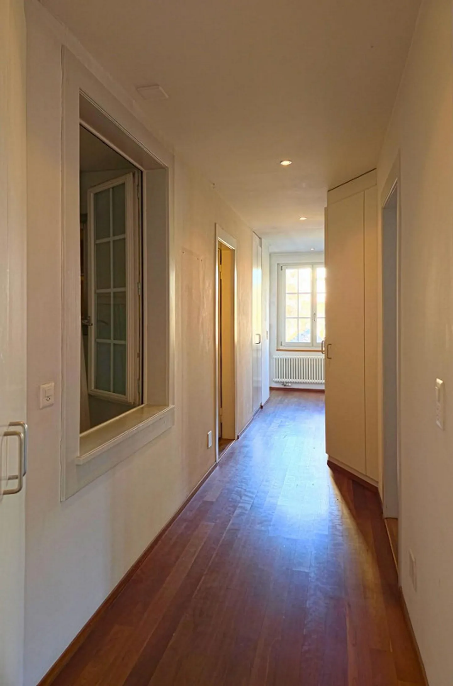 Appartamento cittadino unico e affascinante di 3½ stanze a Thun! - Foto 7 di 13