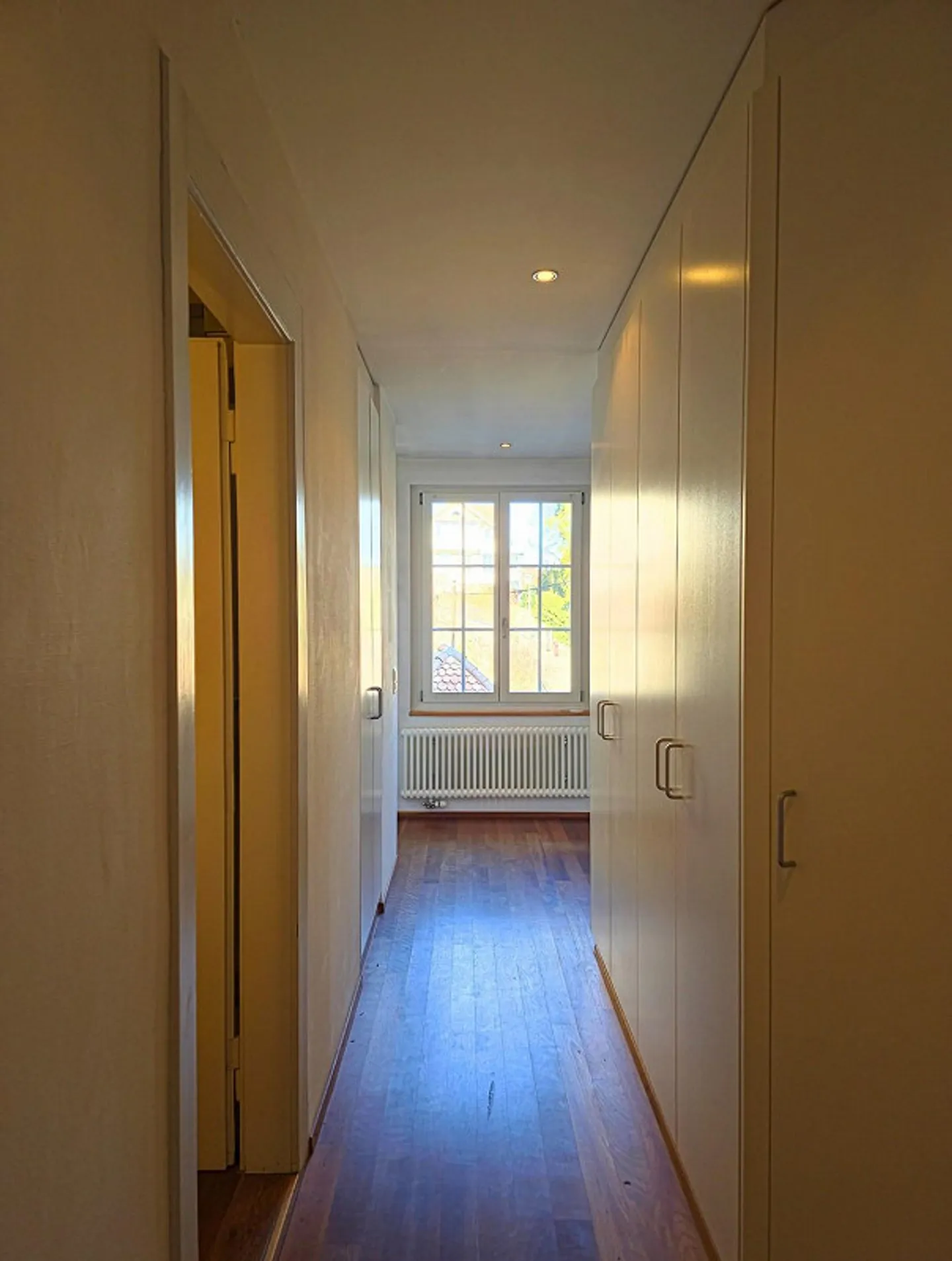 Appartamento cittadino unico e affascinante di 3½ stanze a Thun! - Foto 9 di 13