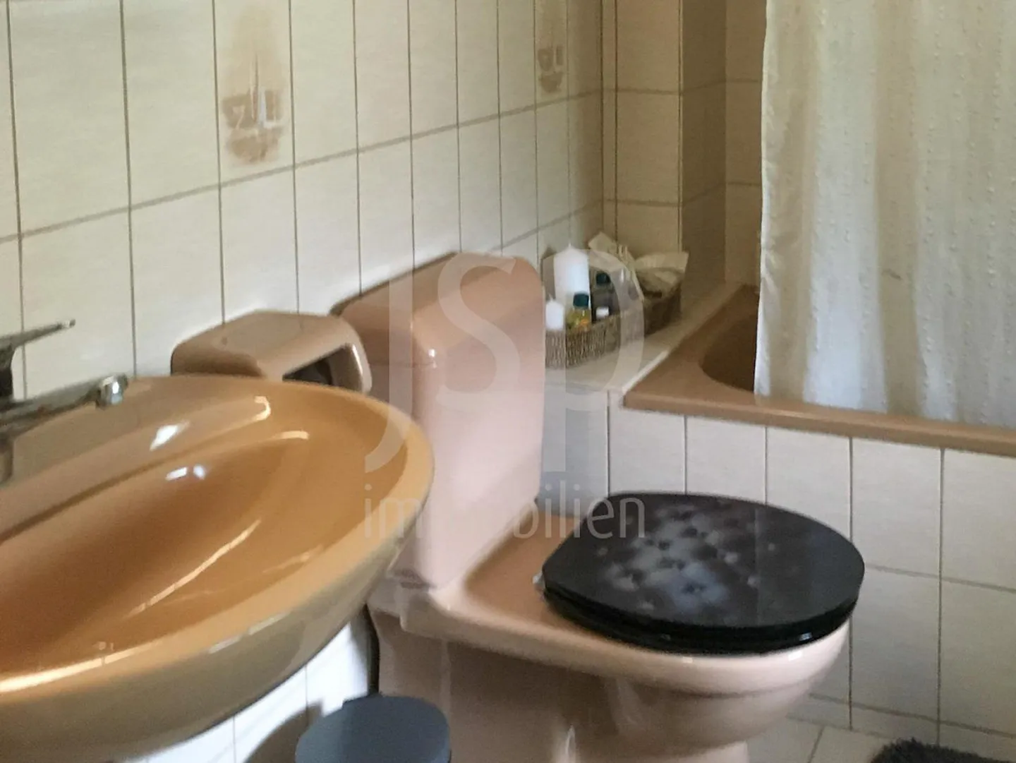 Charmantes Mischgebäude - Foto 10 von 19