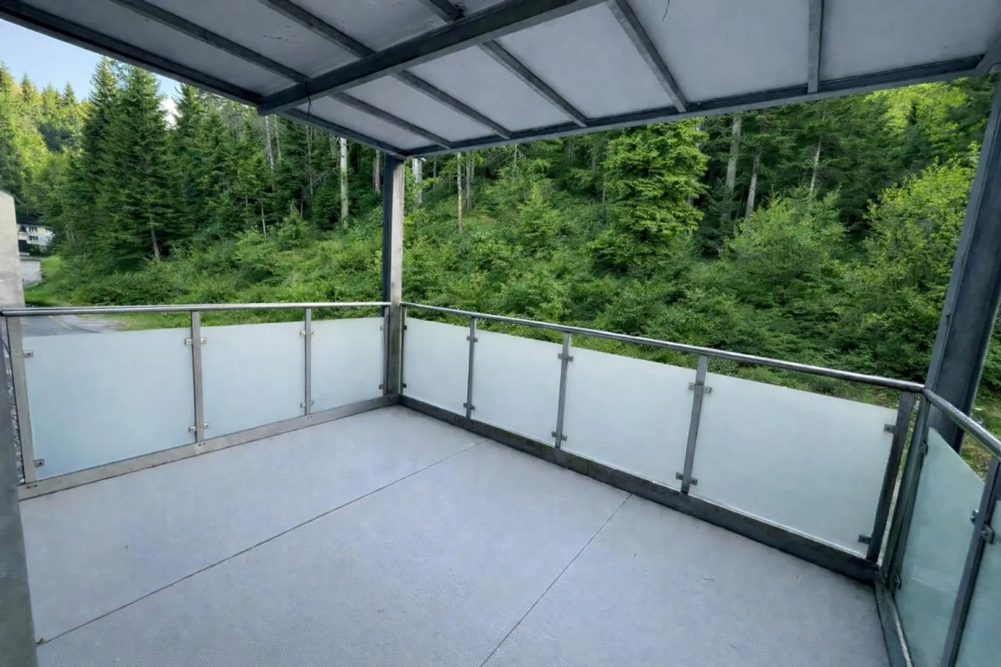 Ampio appartamento di 4,5 locali in affitto - Foto 1 di 7