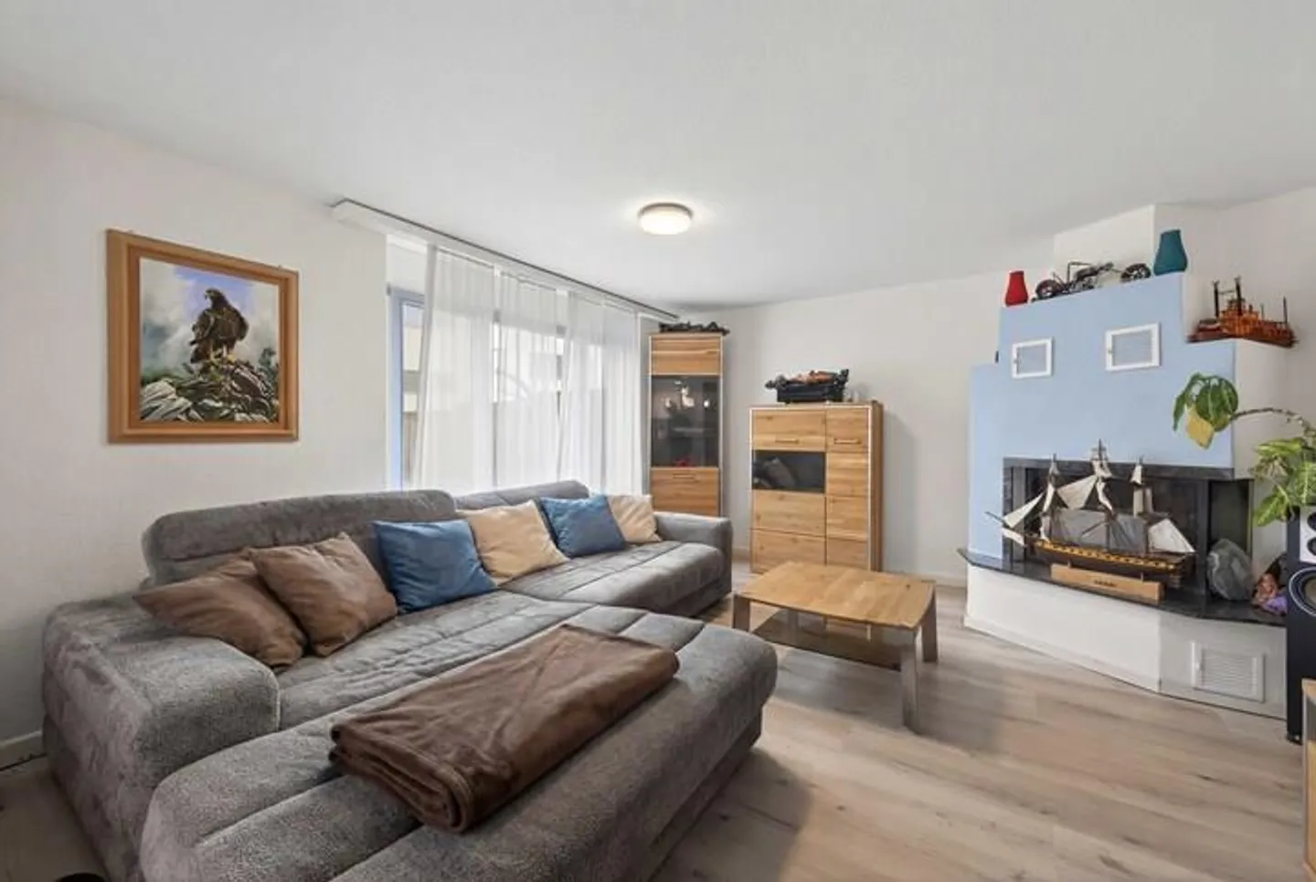 VILLA BIFAMILIARE DI 5,5 LOCALI CON VISTA MONTAGNA - Foto 3 di 9
