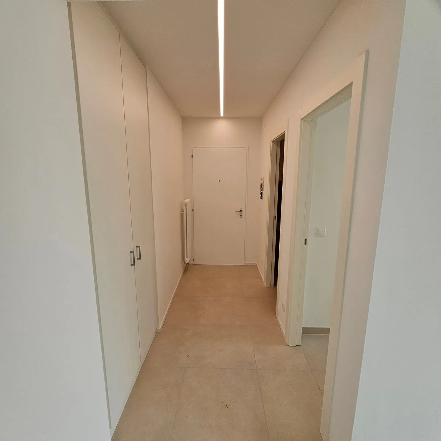 Appartement spacieux de 4,5 pièces à Cadempino - Photo 3 sur 26