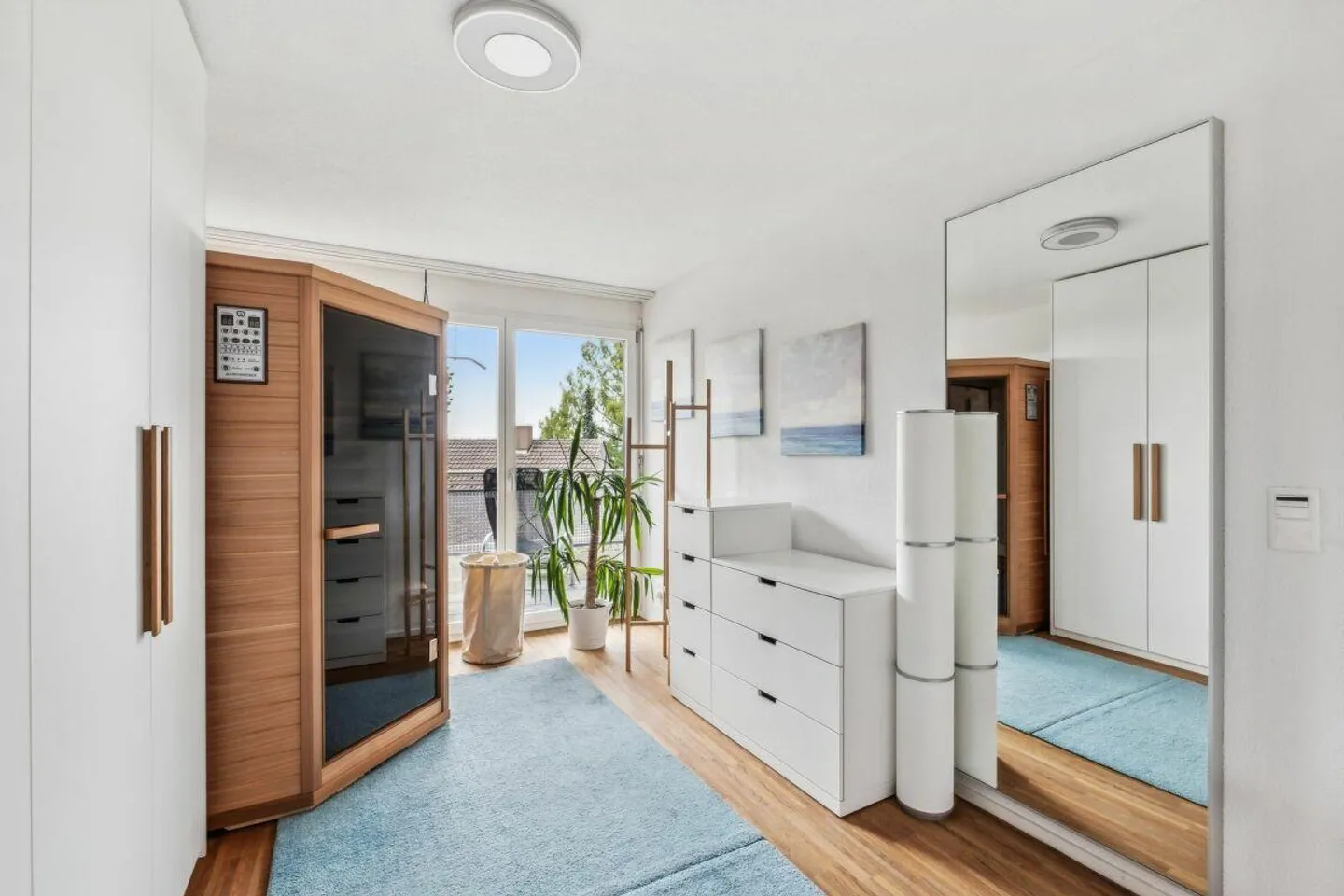 Attic Maisonette with a View - Photo 13 of 14