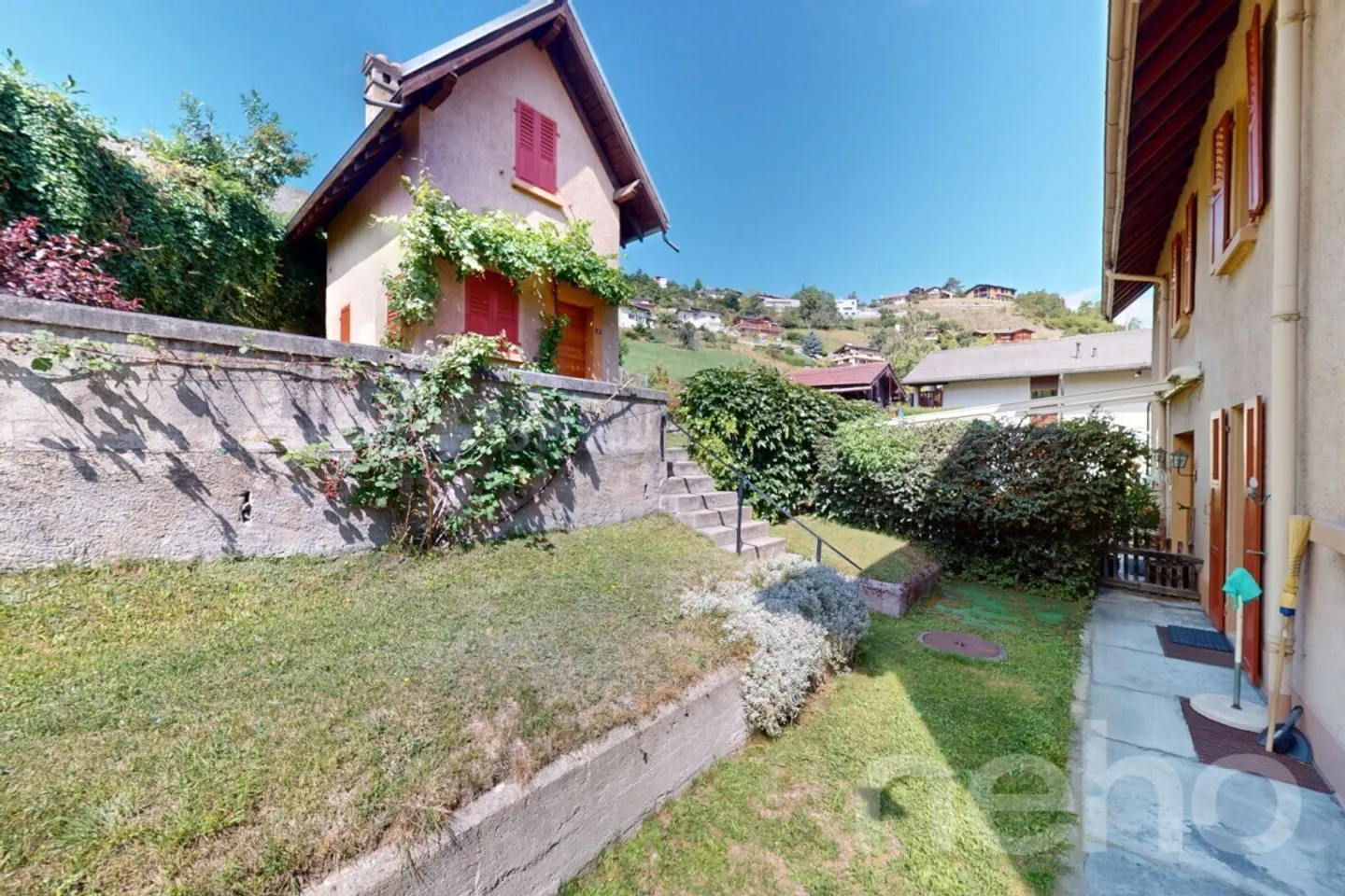 Casa affascinante nel cuore di Vex con vista panoramica sulle montagne - Foto 2 di 11