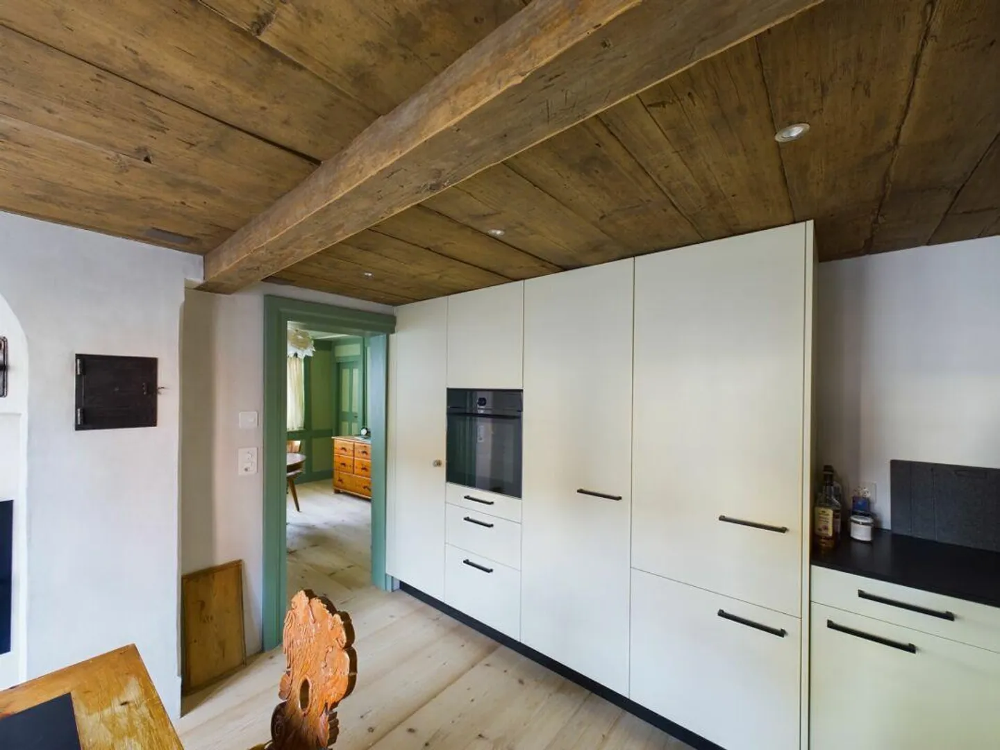 komplett restaurierte 2.5 Zimmer Wohnung im Zentrum von Appenzell! - Foto 3 von 12