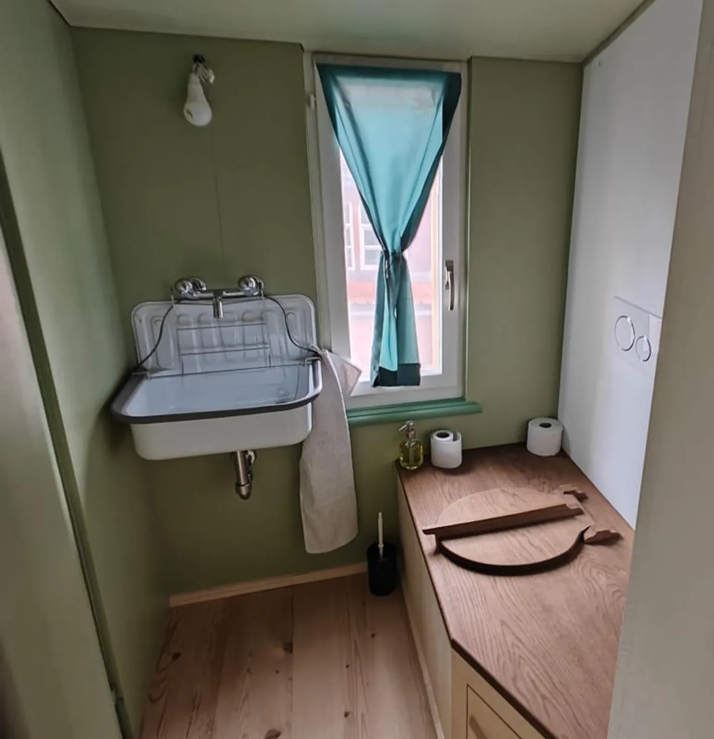 komplett restaurierte 2.5 Zimmer Wohnung im Zentrum von Appenzell! - Foto 10 von 12