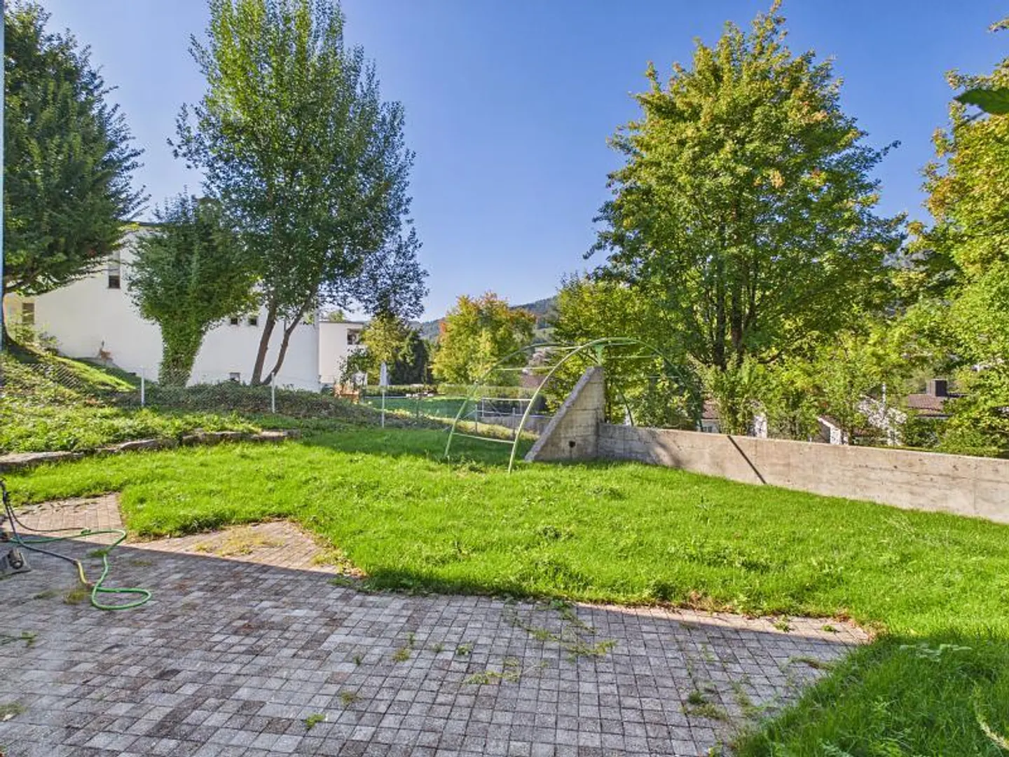 COUP DE COEUR ! CALME AVEC JARDIN SUD ENSOLEILLÉ - Photo 1 sur 6