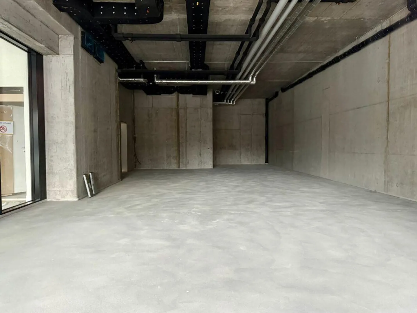 Attractive commercial or office space in the center of Sirnach - Photo 4 of 6