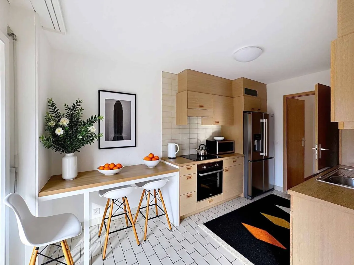 Ampio appartamento di 3,5 stanze su un livello di 79 m2 + grande balcone - Foto 2 di 9