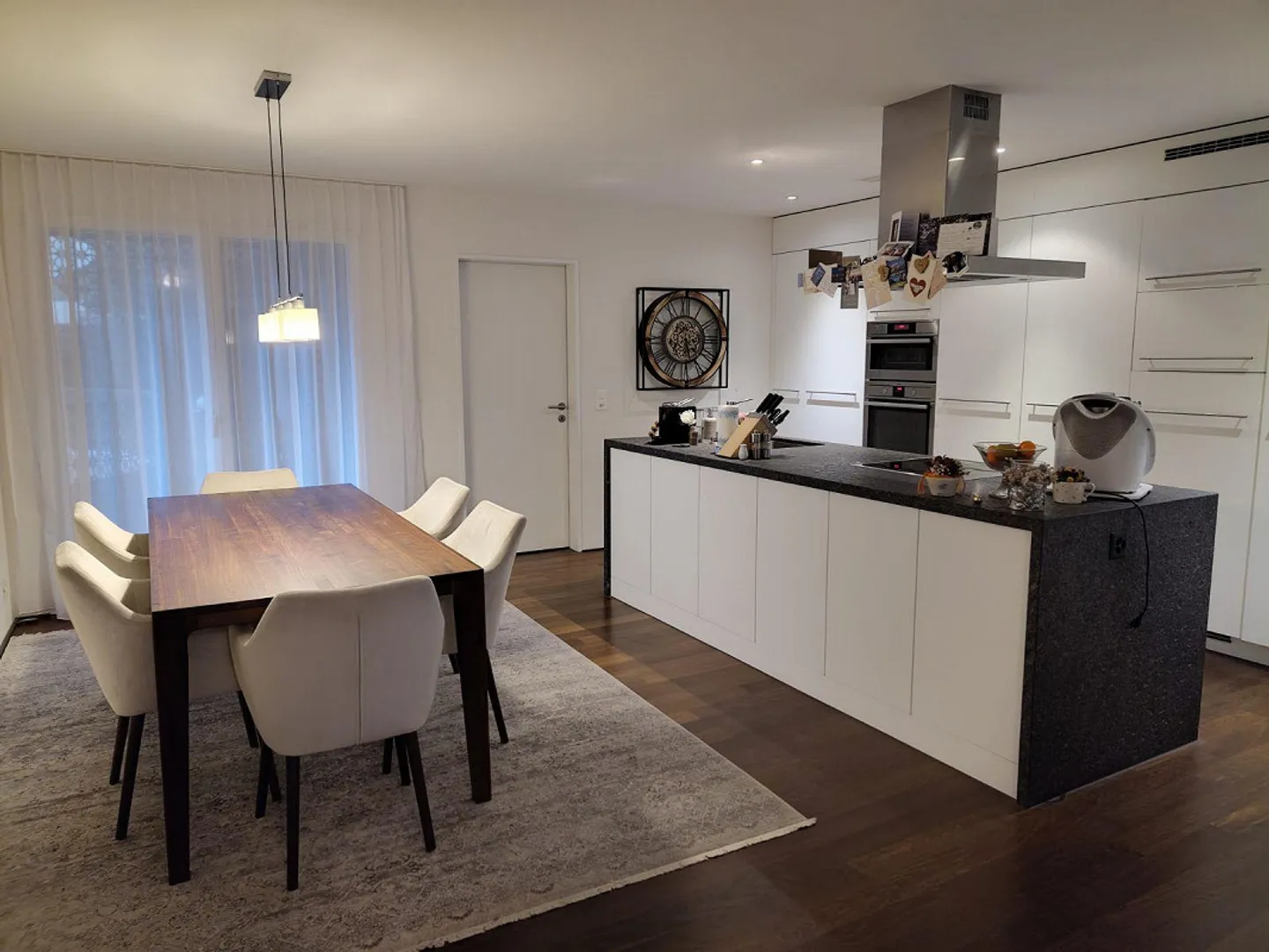 TOP 4 1/2-Room Apartment in Rheinfels III - Photo 3 of 10