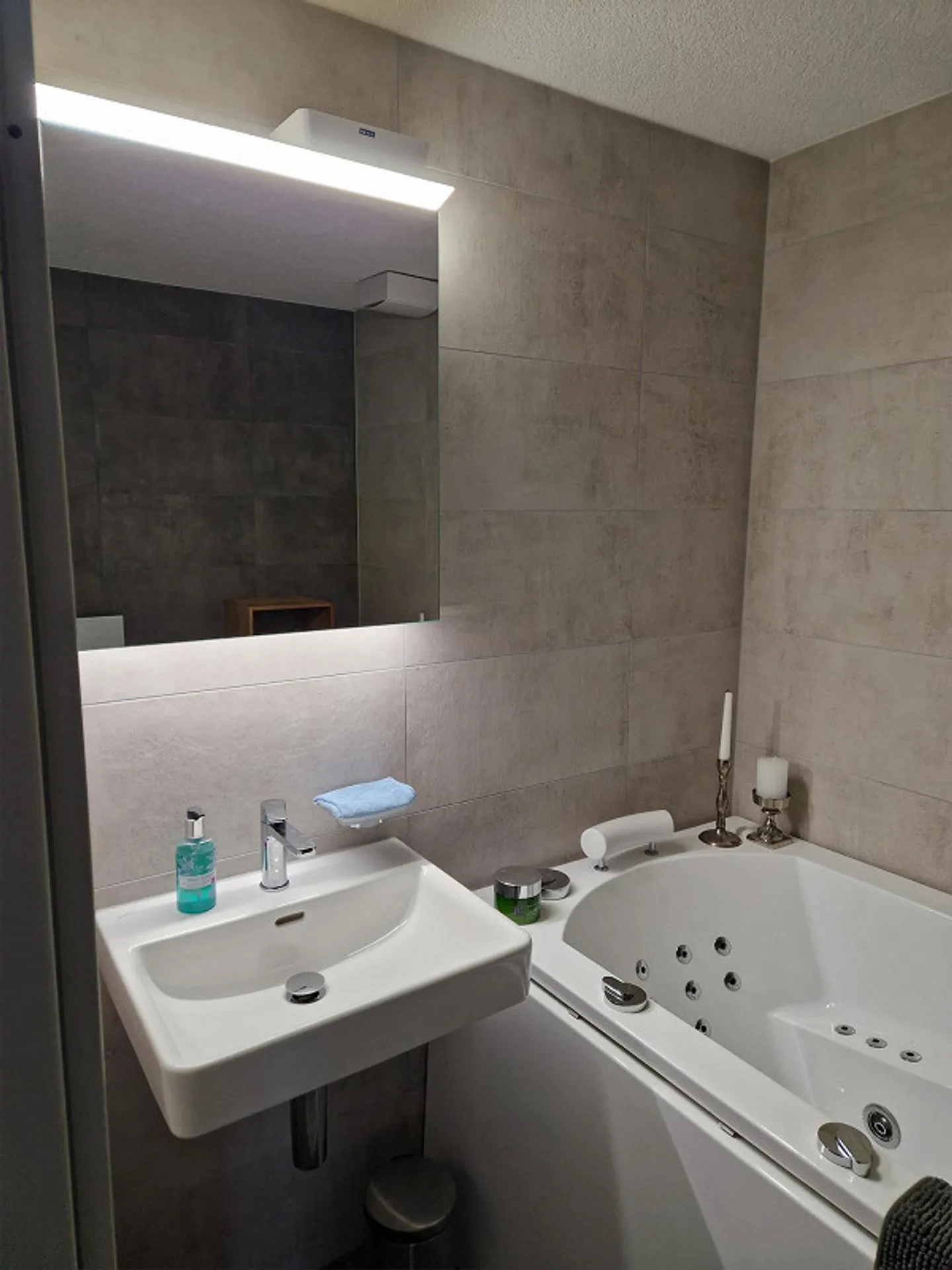 Charmantes Reihenhaus mit Gartenblick - Foto 9 von 29