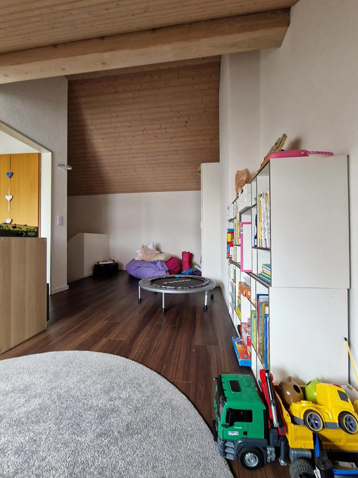 Charmantes Reihenhaus mit Gartenblick - Foto 16 von 29