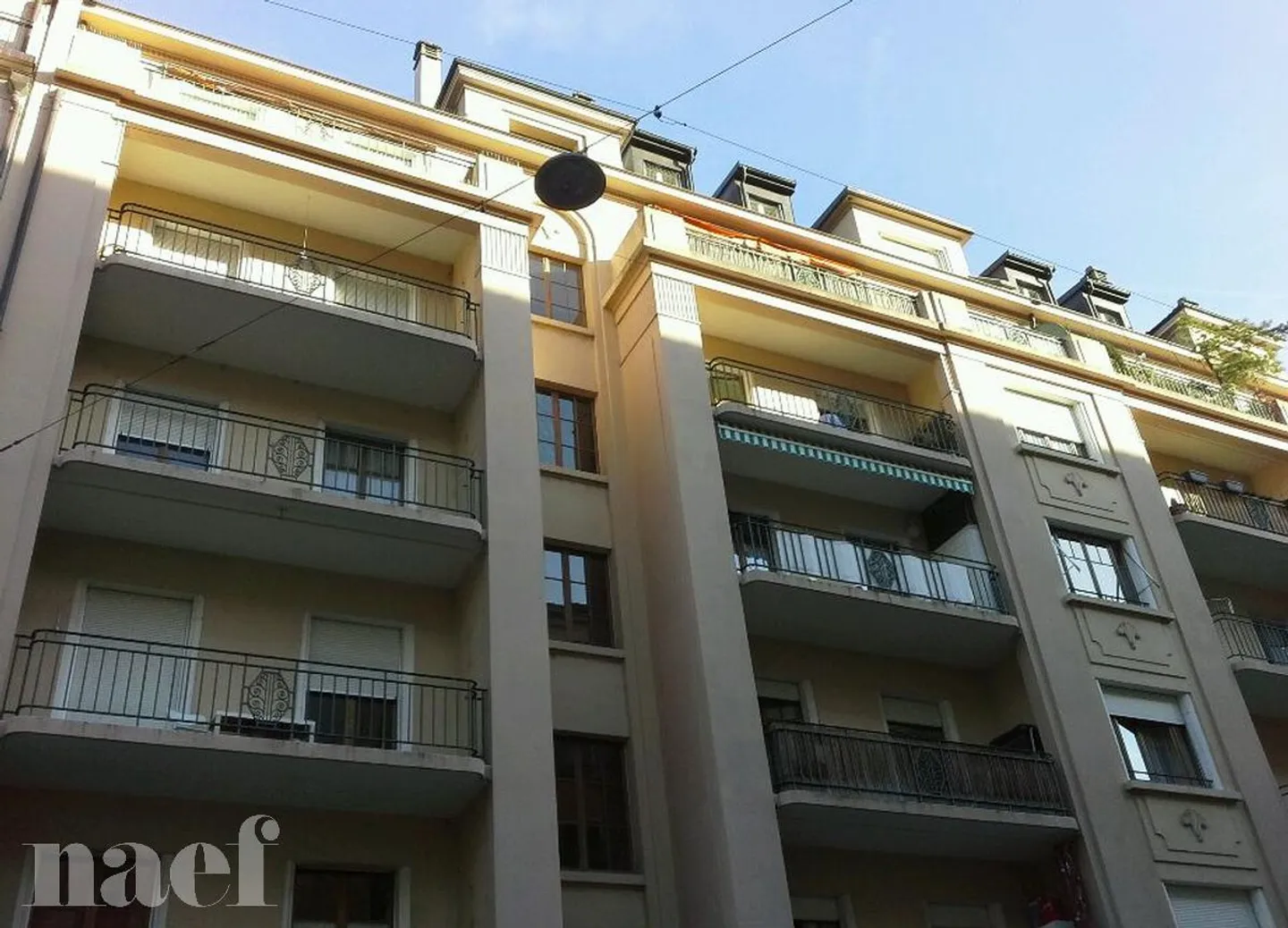 Spacious 3-room apartment with balcony for sale near the lake! - Photo 1 of 8