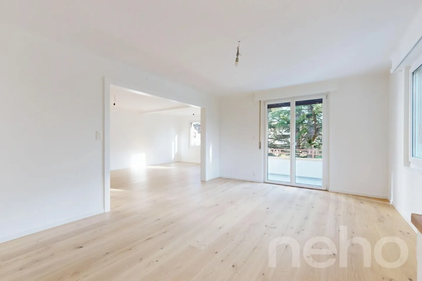 Close to Valency Park - Photo 4 of 13