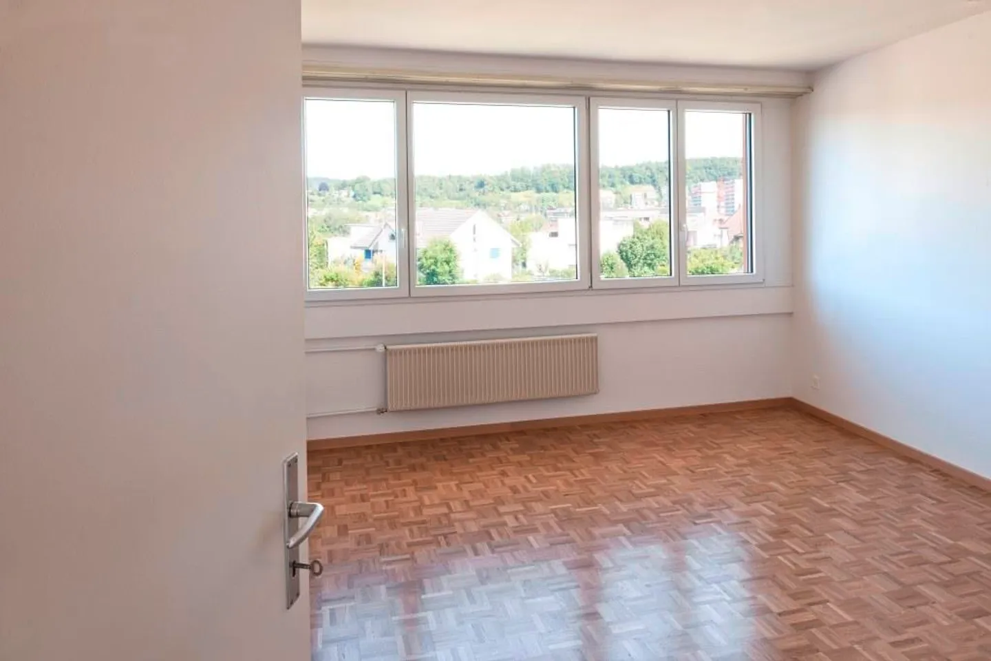 Your new home is waiting for you! - Photo 5 of 7