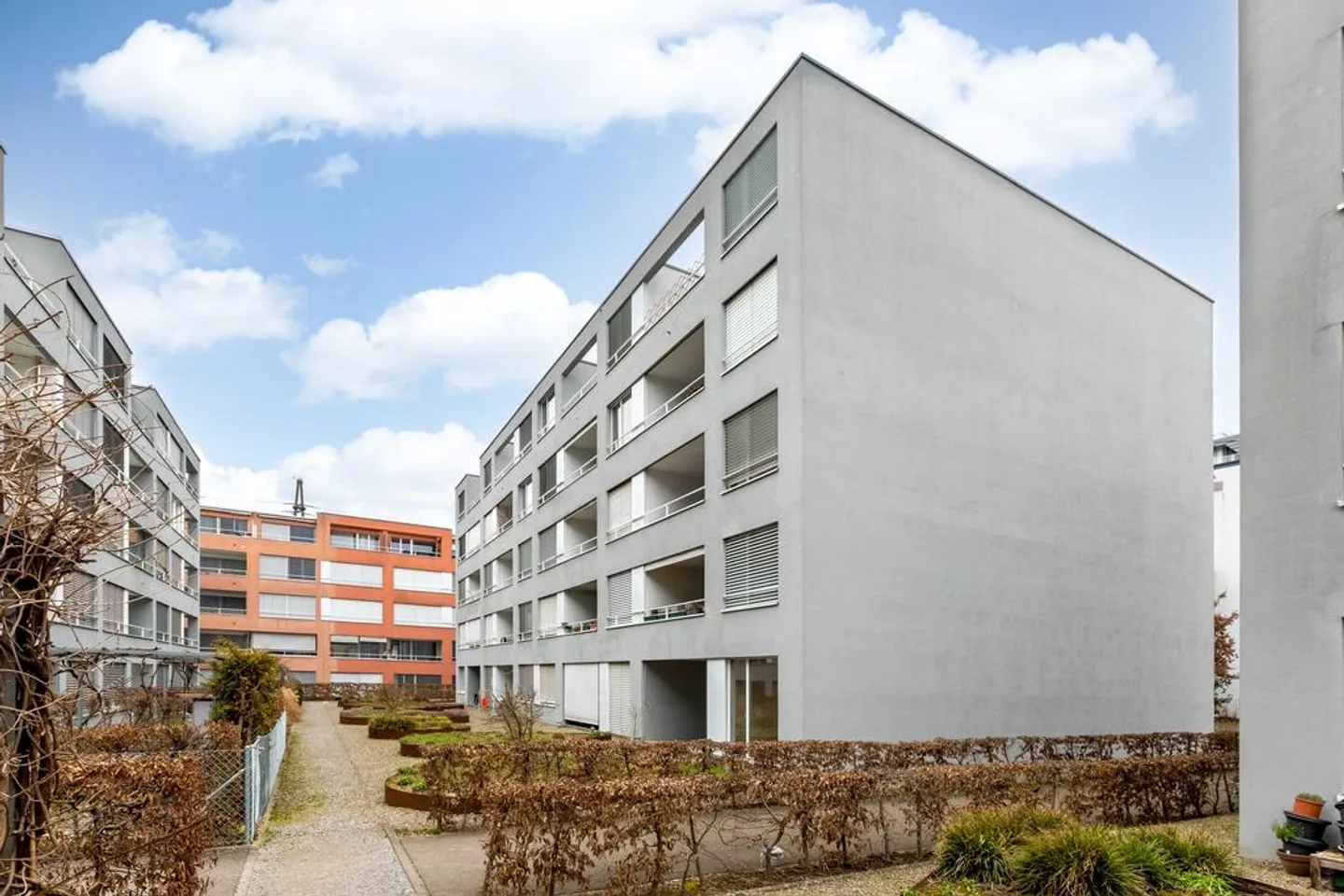 Bright 4.5 room apartment for rent! - Photo 1 of 6