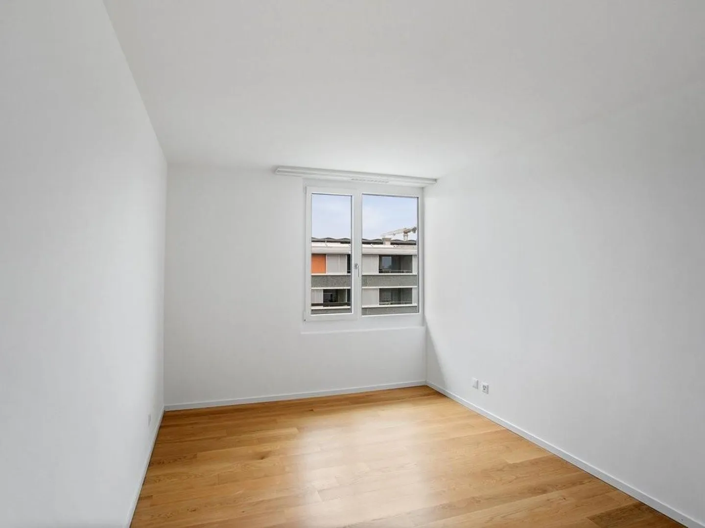 Suchen Sie eine Wohnung, in der es sich gut leben lässt und mit Parkplatz? - Foto 6 von 10