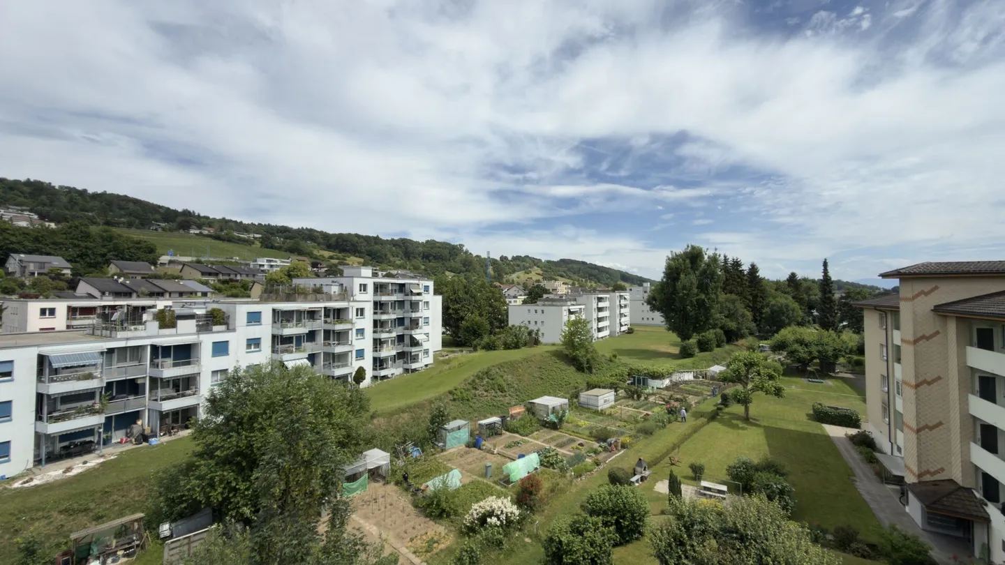 Appartement ensoleillé avec vue à Zufikon - Aujourd'hui un investissement, demain un chez-soi - Photo 3 sur 15