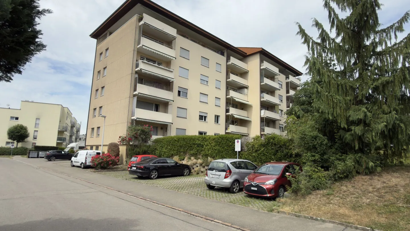 Appartement ensoleillé avec vue à Zufikon - Aujourd'hui un investissement, demain un chez-soi - Photo 1 sur 15