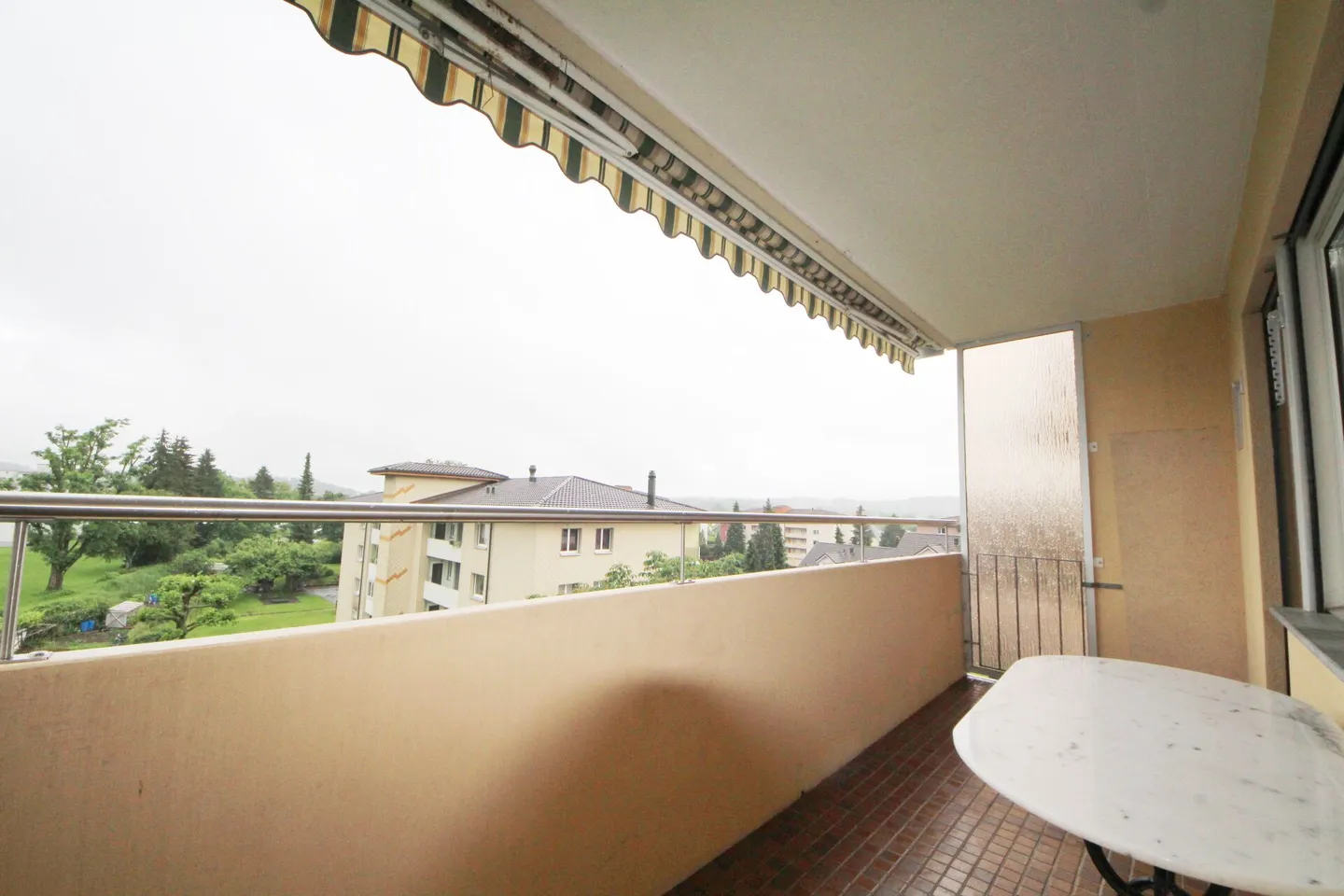 Appartement ensoleillé avec vue à Zufikon - Aujourd'hui un investissement, demain un chez-soi - Photo 14 sur 15