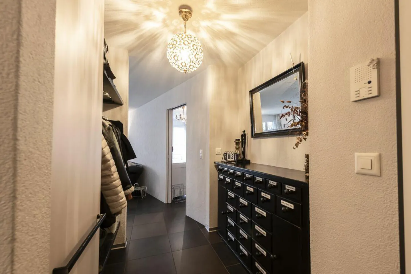 Condominio di 5.5 stanze con posto auto - Foto 7 di 13