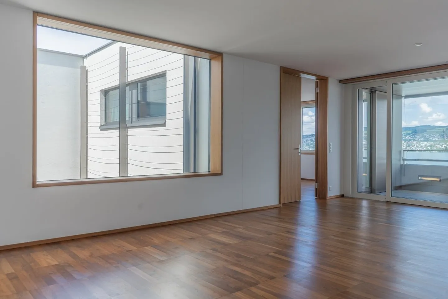 5.5-Zimmer Attika mit See- und Bergsicht - Foto 4 von 13