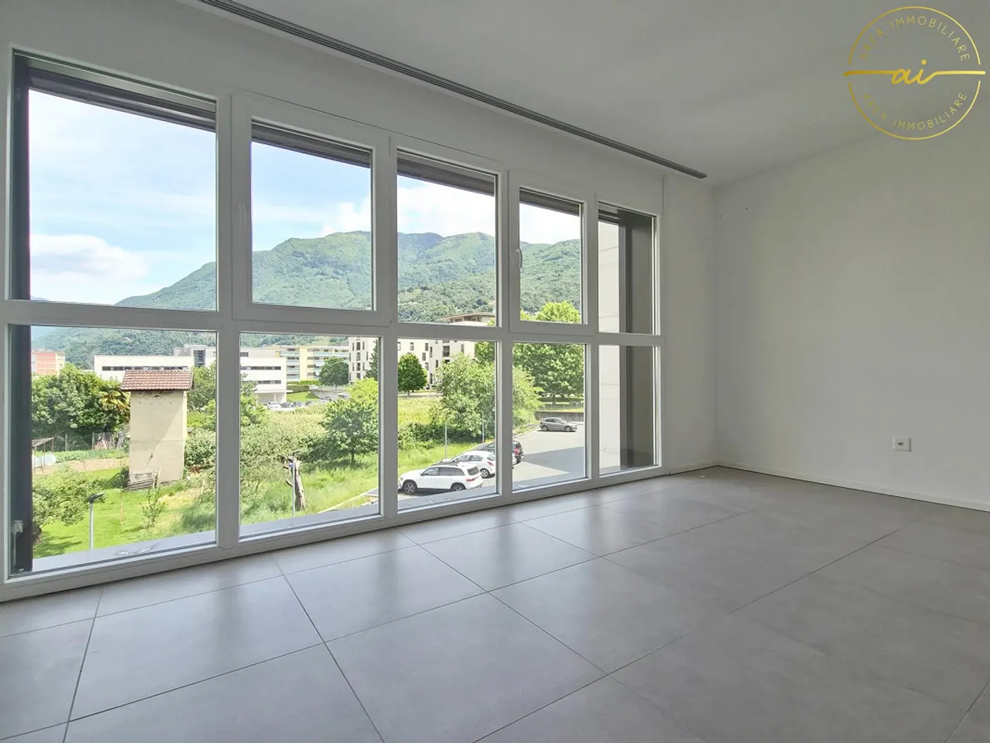 MODERNES 3.5-ZIMMER-APARTMENT MIT GROSSER TERRASSE - Foto 8 von 11