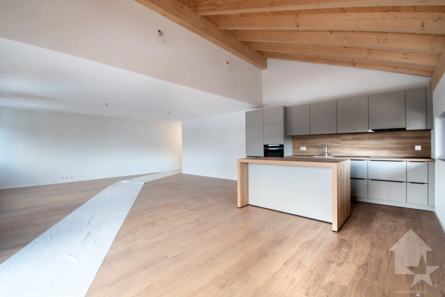 Modern Apartment near Village Center - Photo 4 of 21