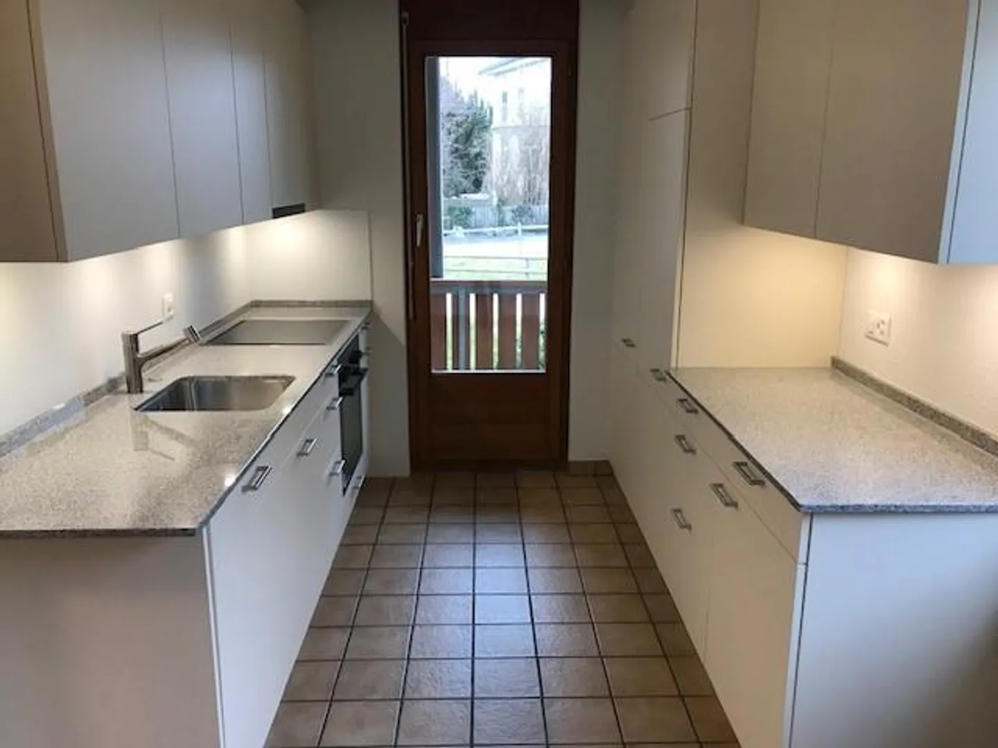 Cozy apartment in green surroundings - Photo 5 of 9