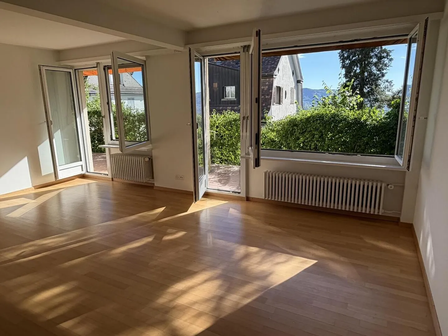 Exklusives Apartment mit Terrasse - Foto 1 von 6