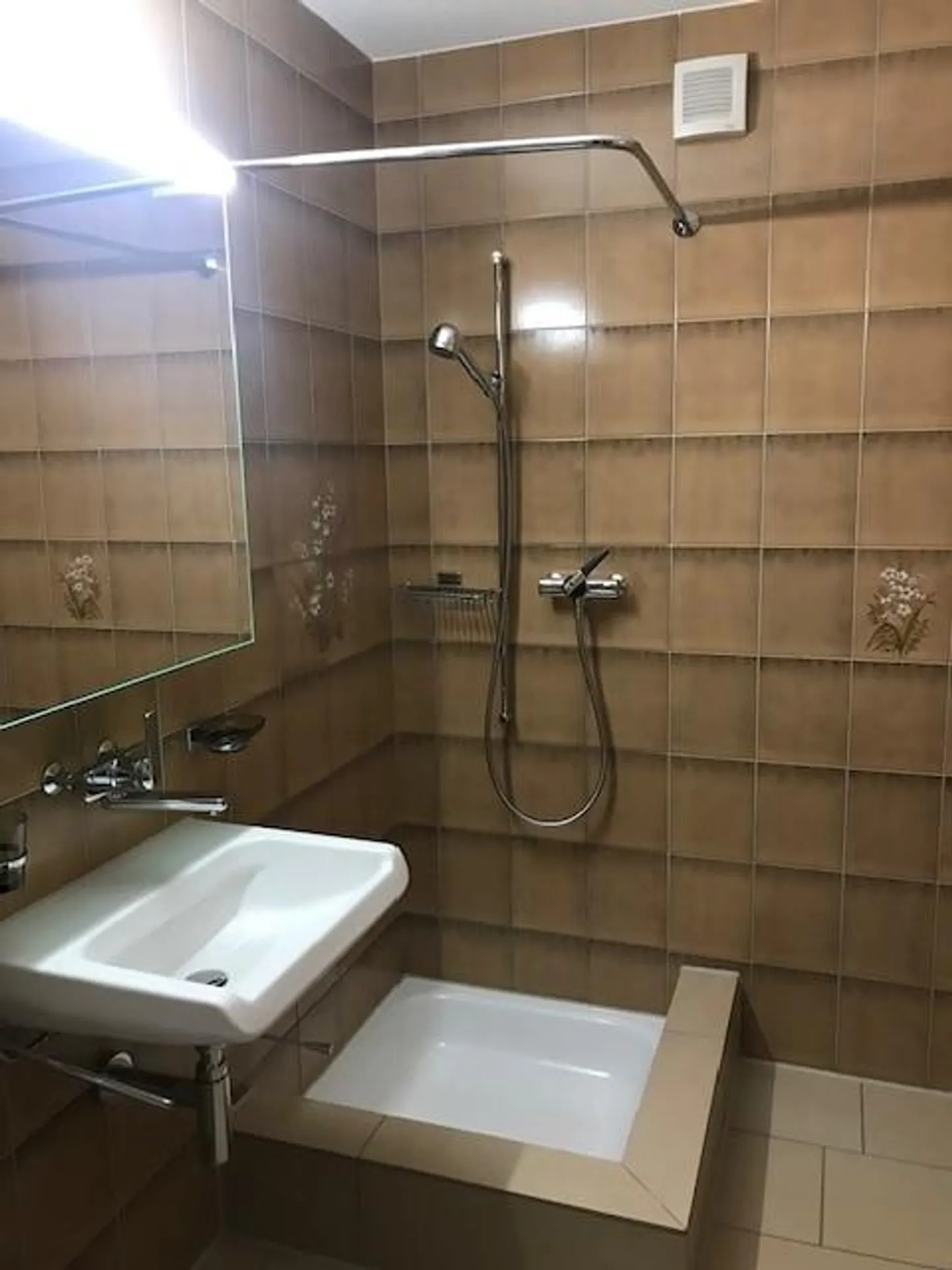 Cozy apartment in green surroundings - Photo 8 of 9