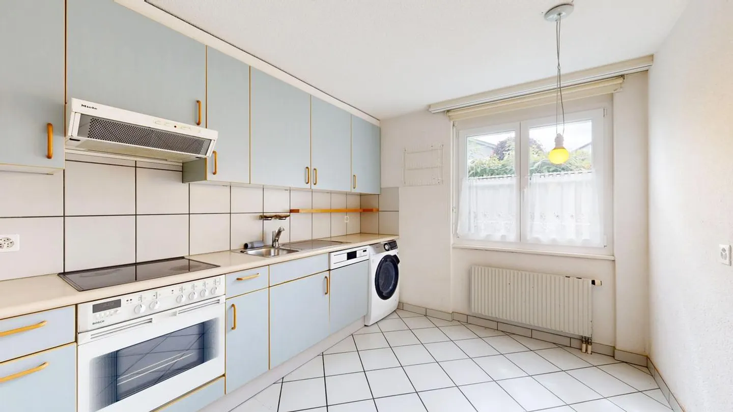 Appartamento giardino 4,5 locali con posto auto nel Giura - Foto 6 di 11