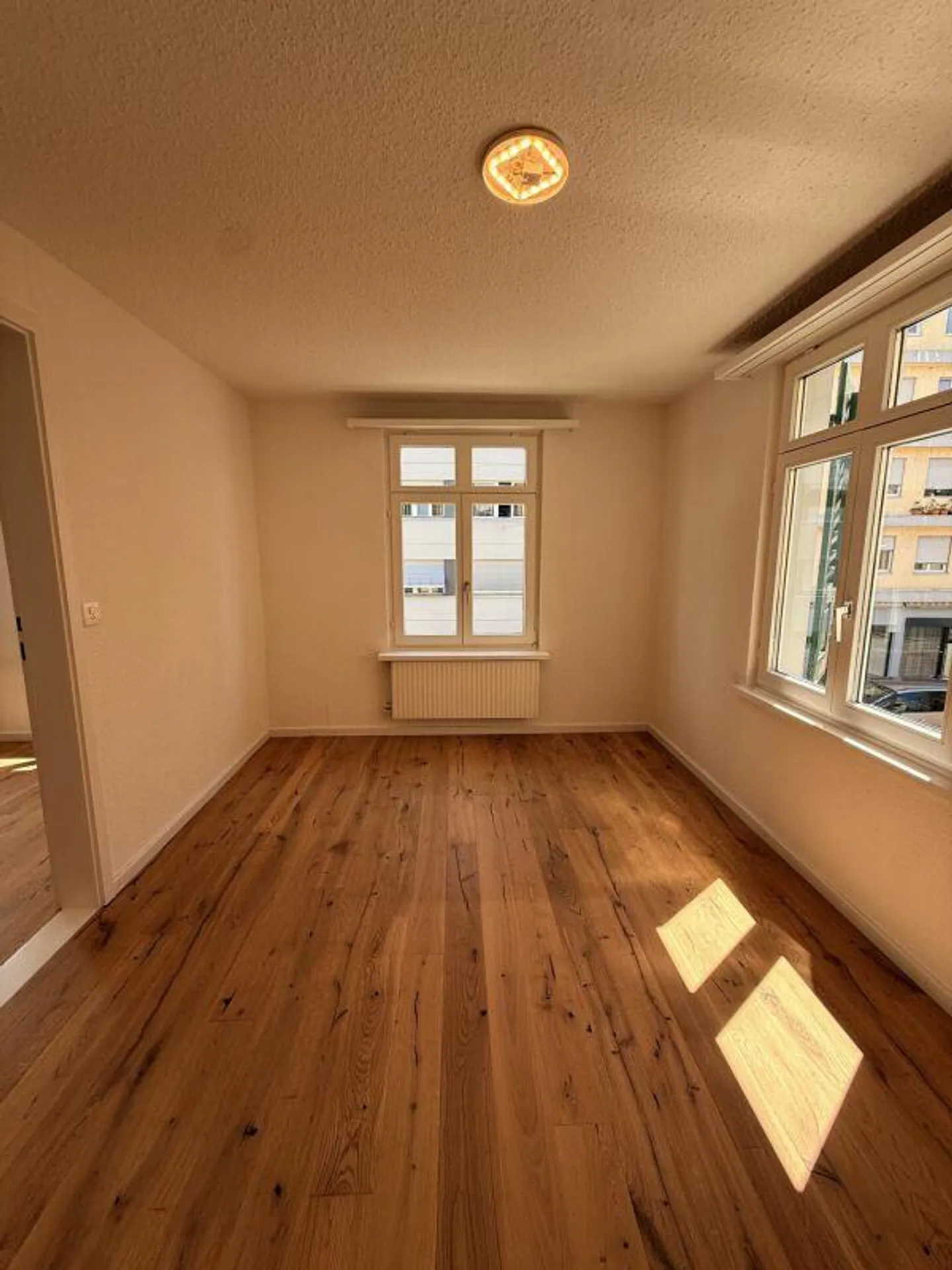 Gemütliche 3.5-Zimmer-Wohnung mit Balkon - Foto 8 von 17