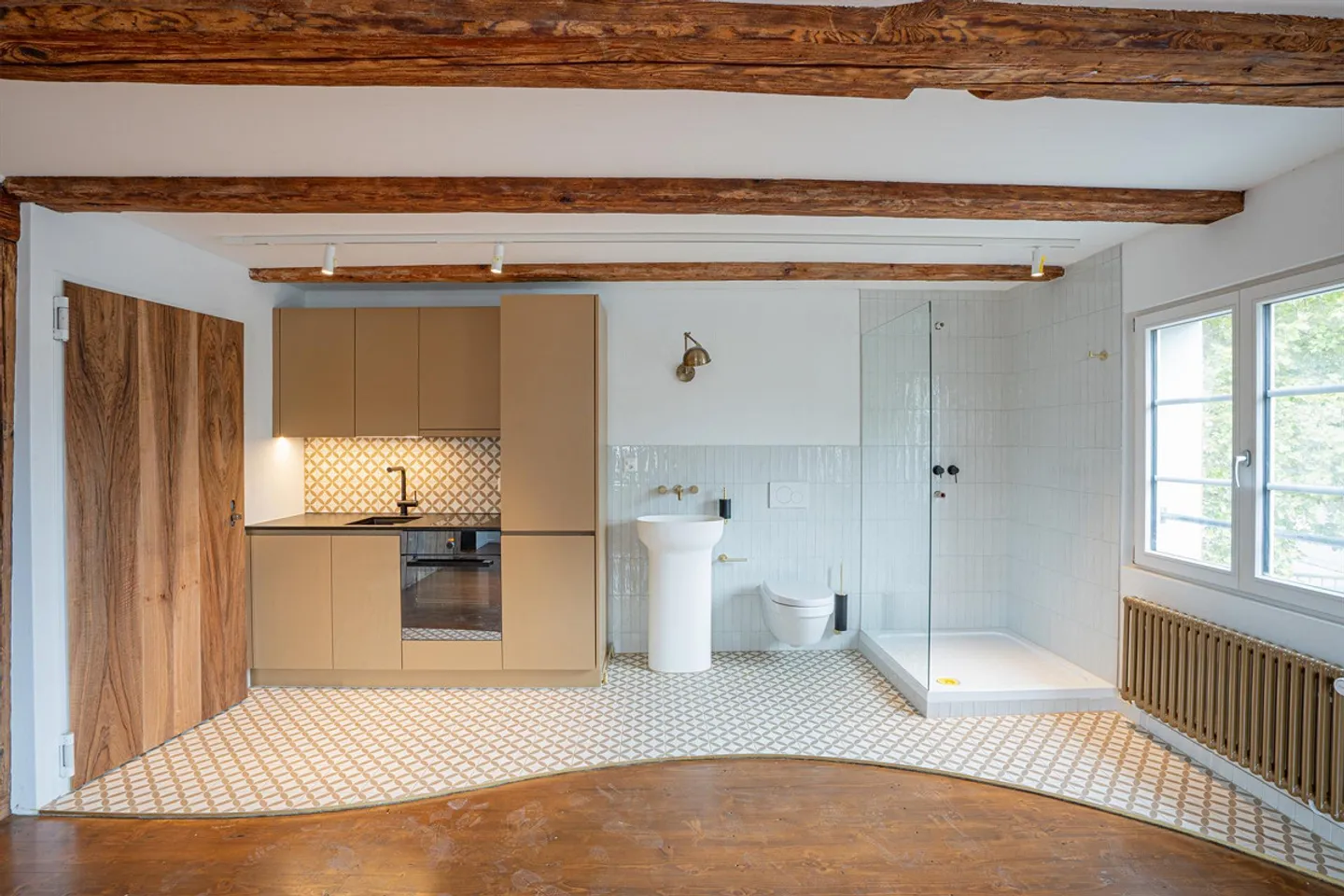 Appartement rénové avec grenier aménagé directement sur les rives de la Murg - Photo 3 sur 9