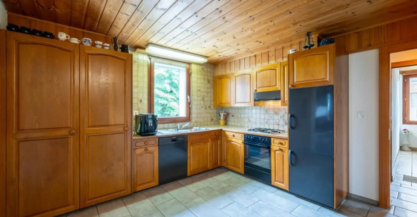 Appartamento 4.5 camere affascinante - Foto 3 di 12