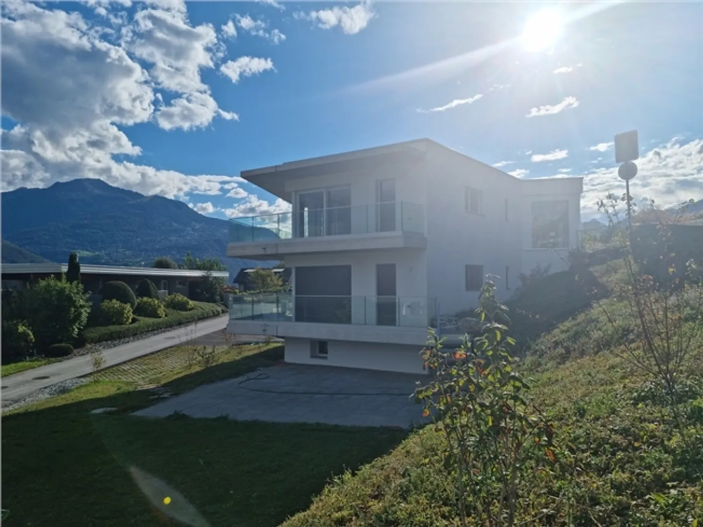 «SION La città ai tuoi piedi - Appartamento nuovo con terrazza e giardino» - Foto 3 di 13