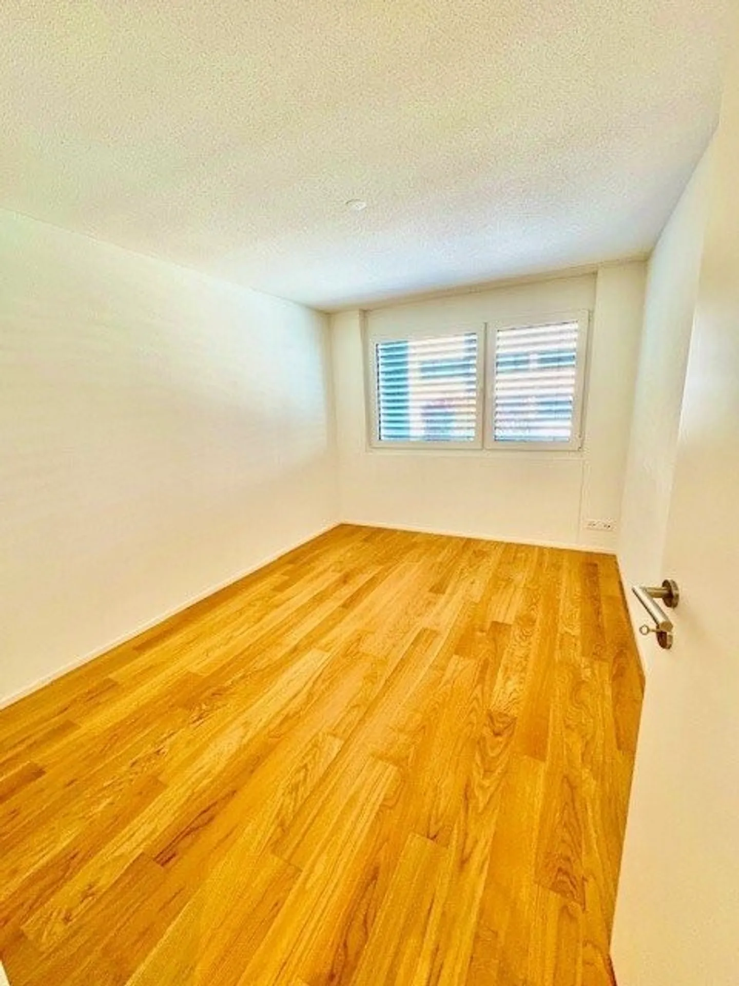 Modern apartment in a quiet location - Photo 5 of 10