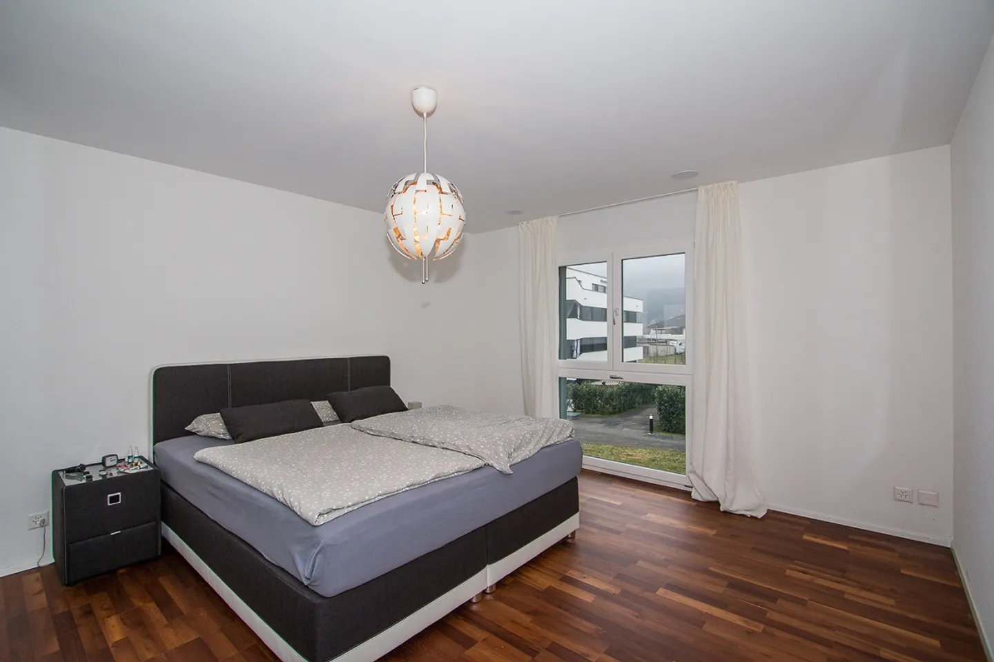 Modern, spacious 2½-room apartment in a quiet location - Photo 7 of 8