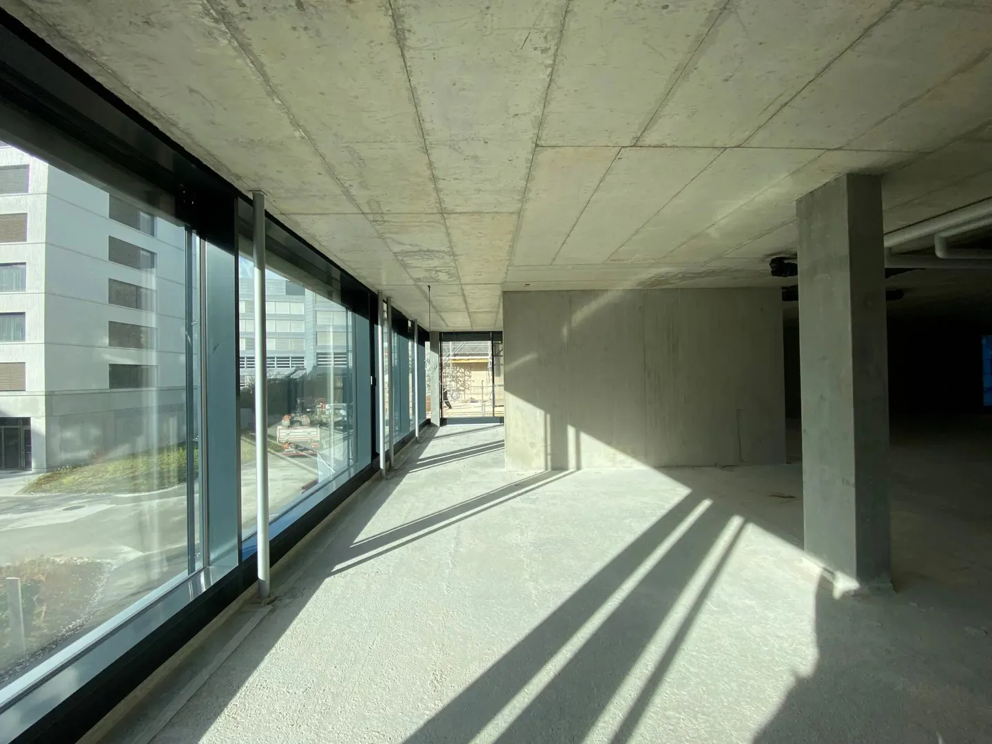 Spazio ufficio in affitto - Foto 2 di 7